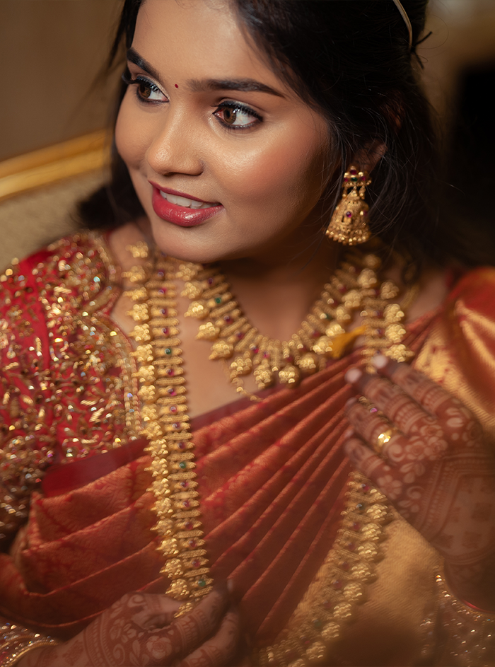 Premium bridal photoshoot by Chandrika Studios for South Indian weddings in Chennai